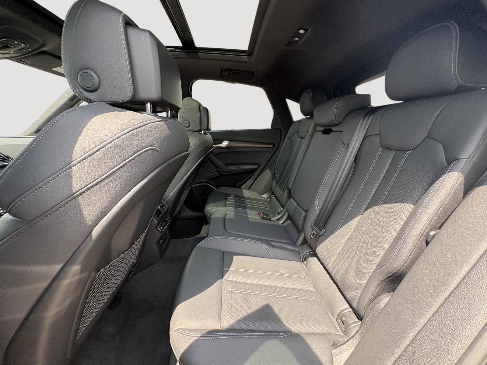 Certified 2022 Audi Q5 2.0T Prestige AWD/4WD image 22