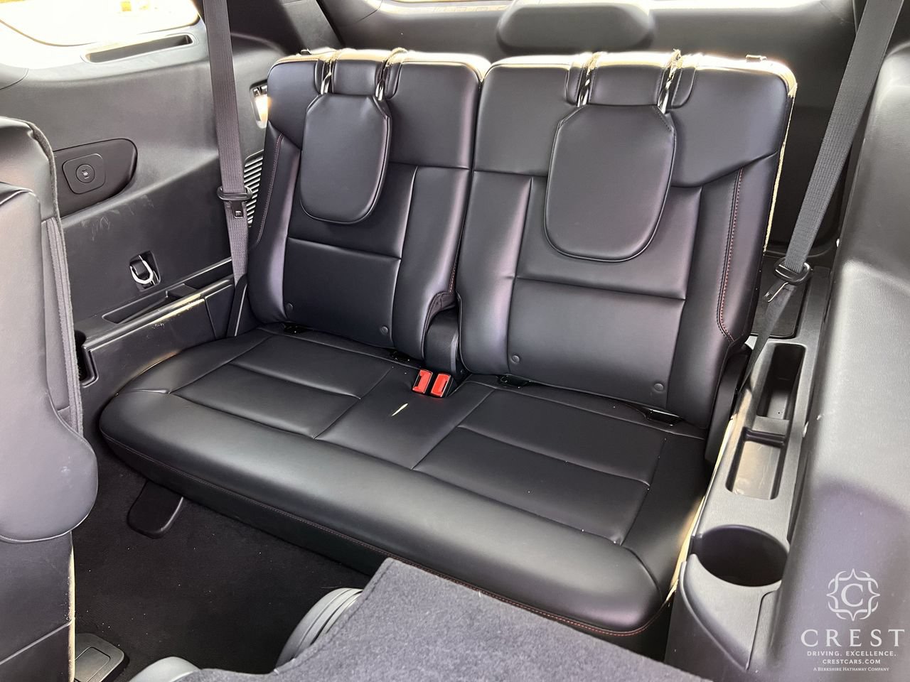 Used 2025 Ford Explorer ST AWD/4WD image 28