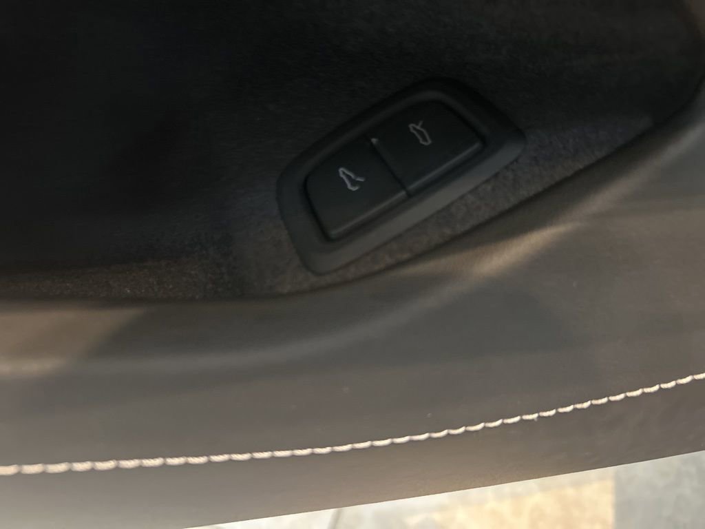 New 2026 Chevrolet Corvette Stingray Preferred Cpe w/ Battery Protection Package image 19