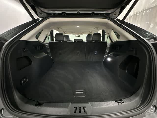 Used 2024 Ford Edge SEL w/ Convenience Package AWD/4WD image 24