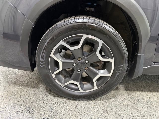 Used 2014 Subaru Crosstrek 2.0i Limited AWD/4WD image 25