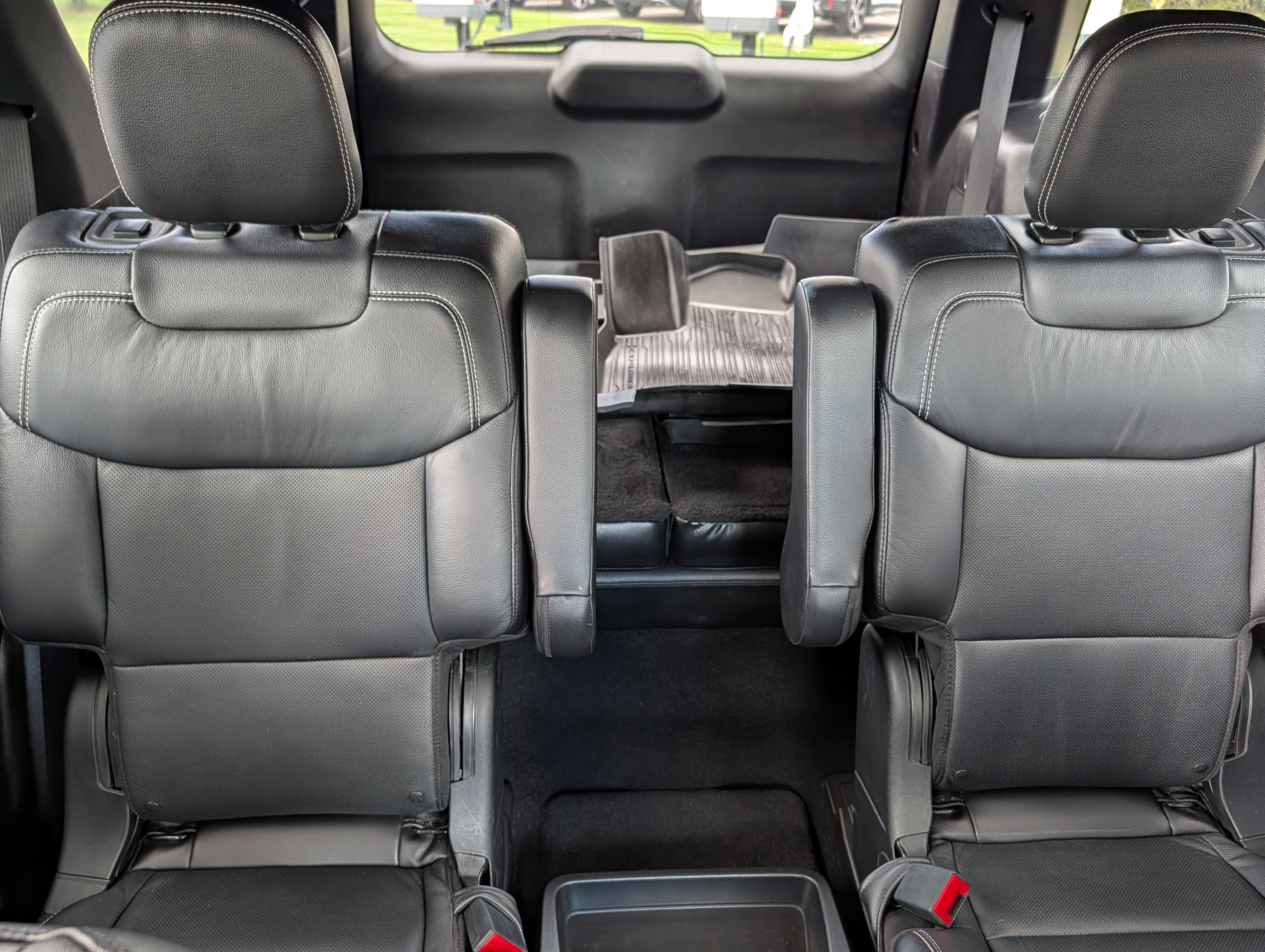 Used 2021 Ford Explorer ST w/ Equipment Group 401A AWD/4WD image 13