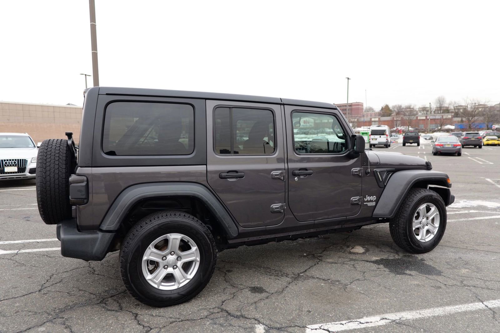 Used 2019 Jeep Wrangler Unlimited Sport S image 10