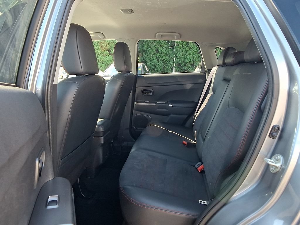 Used 2024 Mitsubishi Outlander Sport SE AWD/4WD image 10