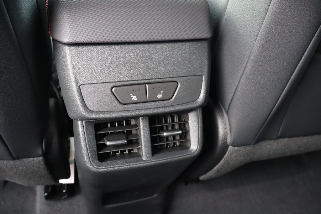 New 2027 Chevrolet Equinox RS w/ Safety and Technology Package AWD/4WD image 25
