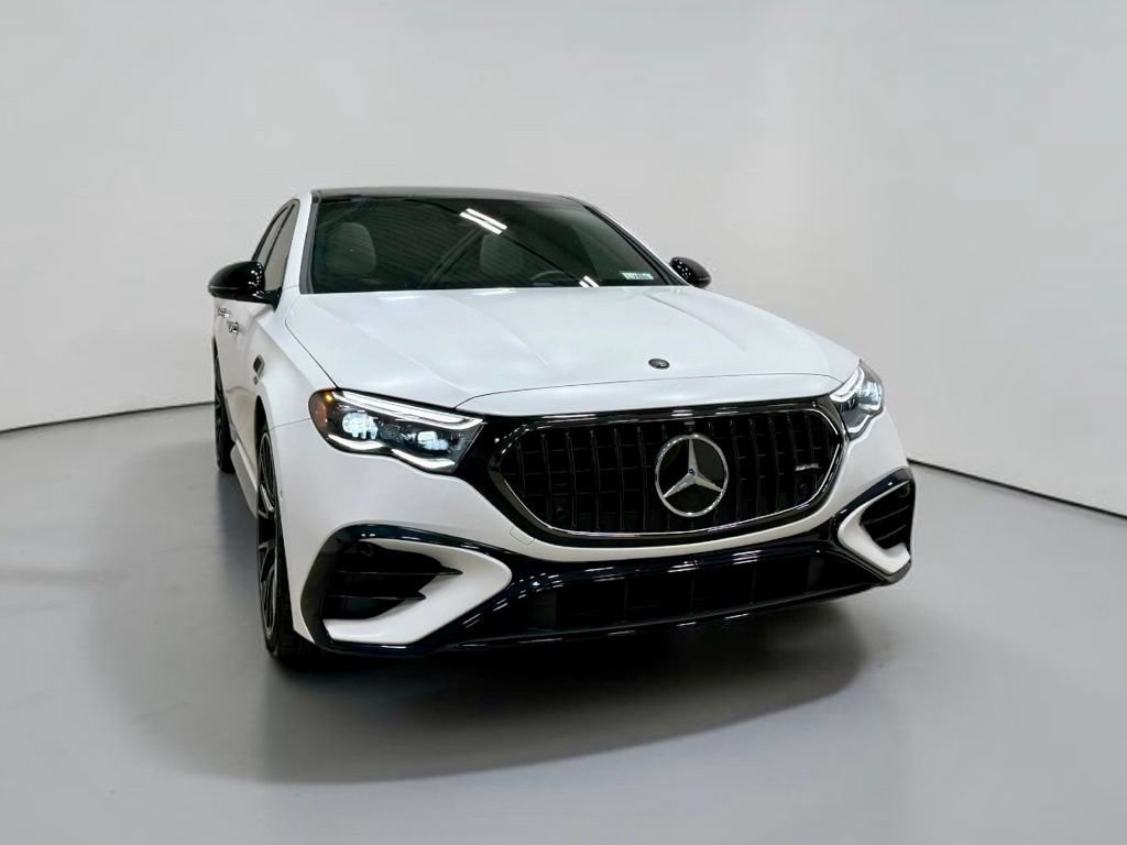 Used 2025 Mercedes-Benz E 53 AMG e 4MATIC Sedan image 11