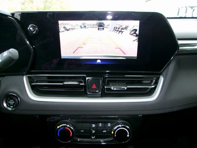 Used 2024 Chevrolet TrailBlazer LT image 16