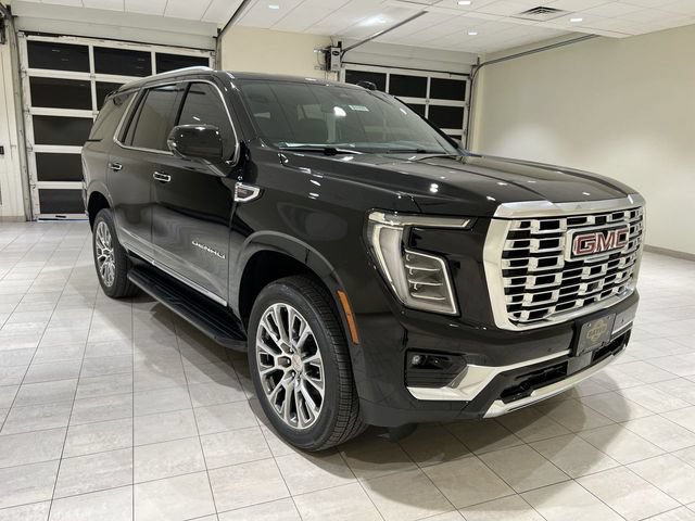 New 2026 GMC Yukon Denali w/ LPO, Floor Liner Package AWD/4WD image 7