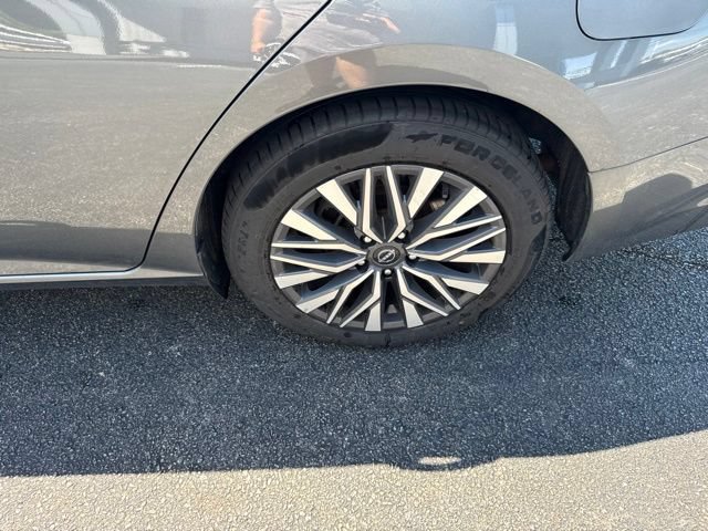 Used 2024 Nissan Altima 2.5 SV FWD image 20