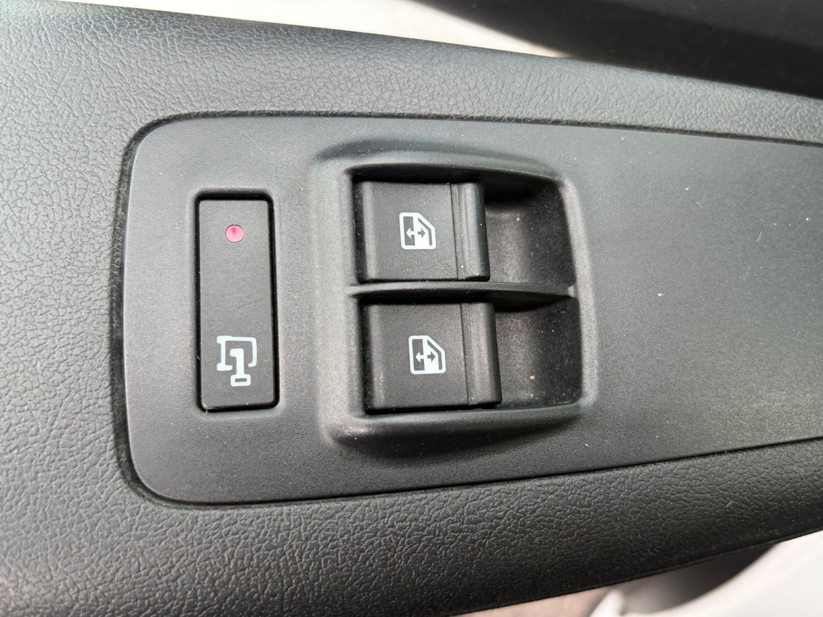 Used 2023 RAM ProMaster 2500 FWD image 15
