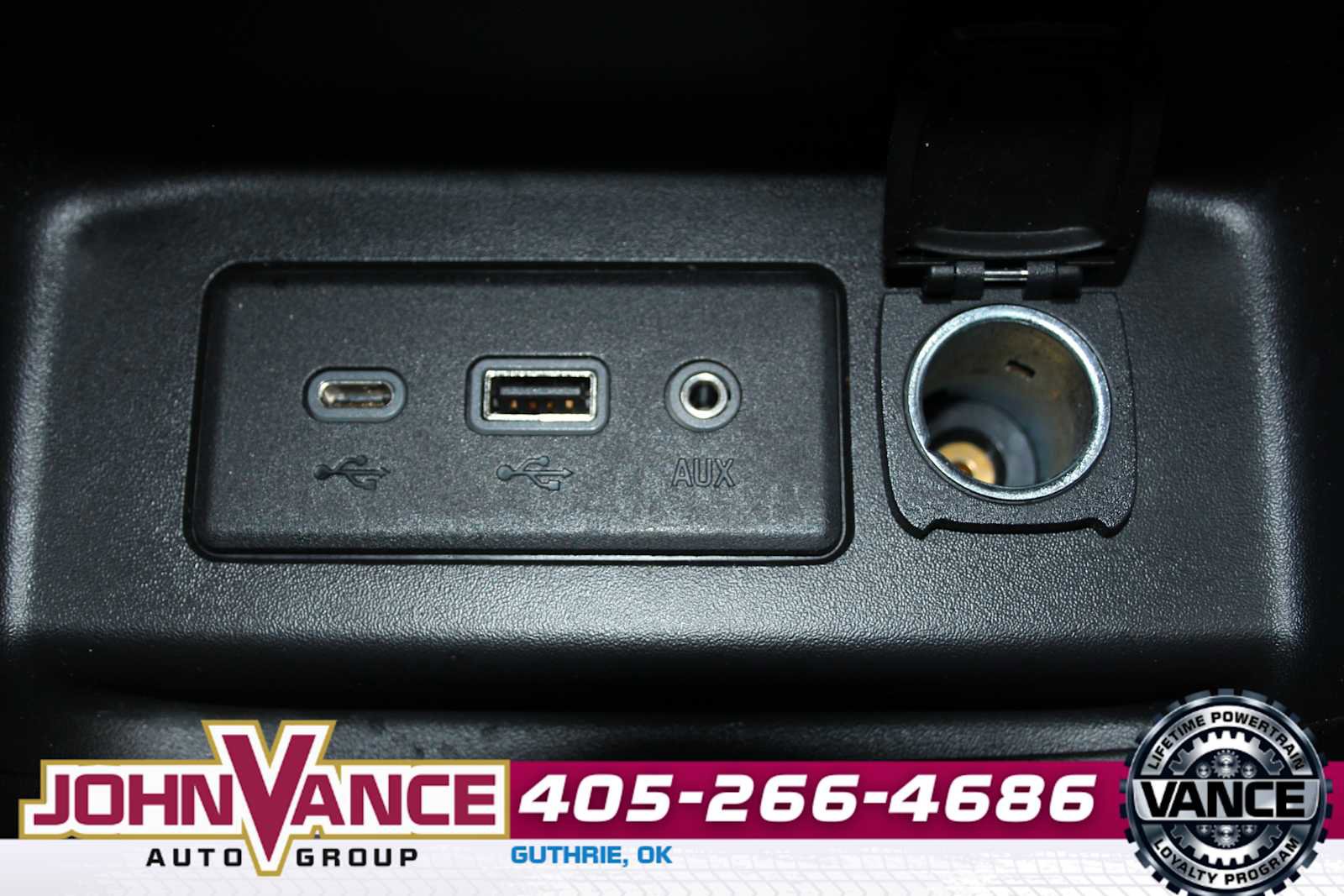 Used 2020 Chevrolet Equinox LS image 35