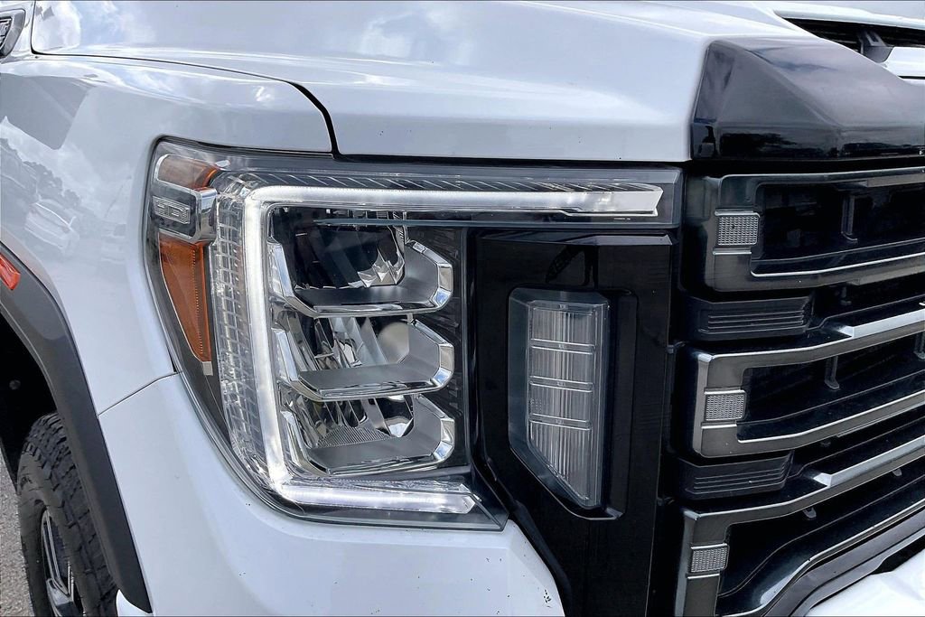 Used 2021 GMC Sierra 2500 AT4 w/ AT4 Premium Plus Package AWD/4WD image 33