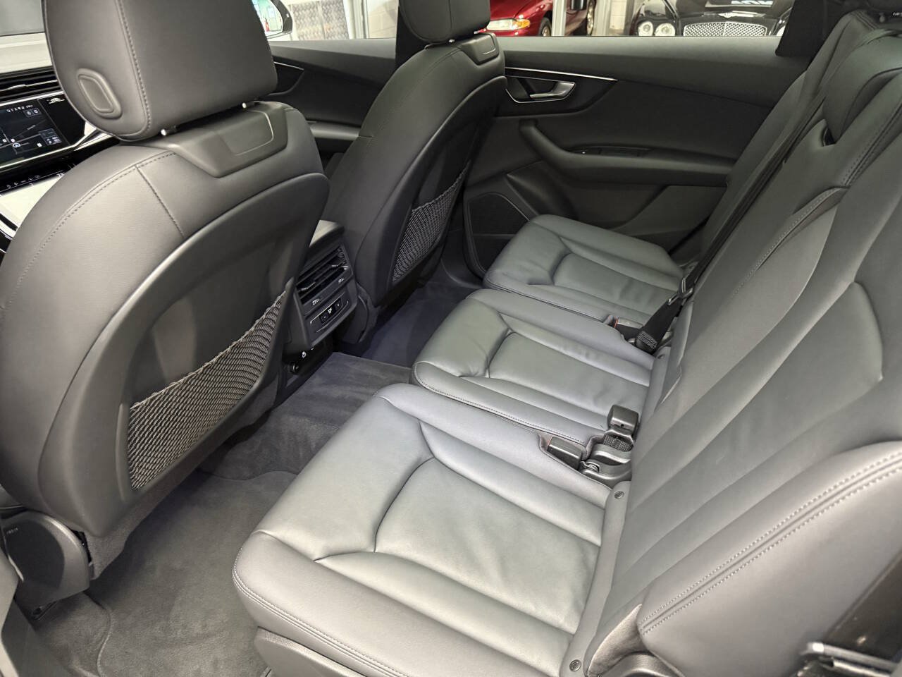 Used 2022 Audi Q7 2.0T Premium Plus w/ Premium Plus Package AWD/4WD image 23