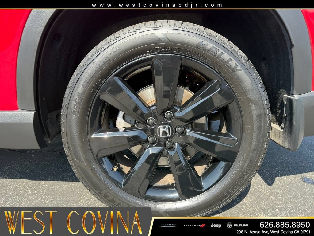 Used 2025 Honda Pilot Black Edition image 31