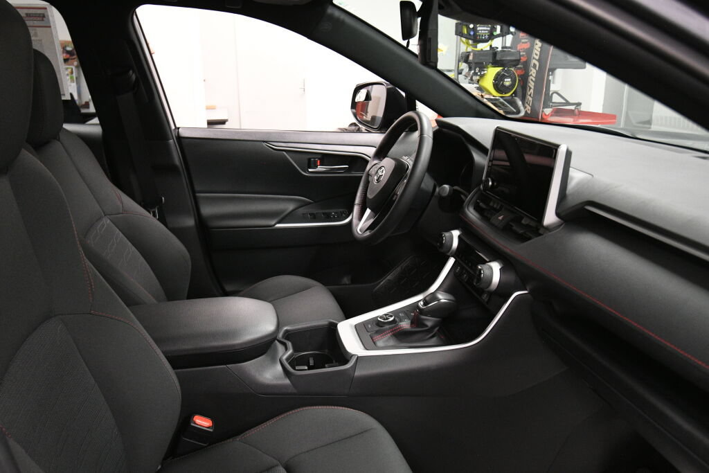 Certified 2023 Toyota RAV4 SE w/ Weather & Moonroof Package AWD/4WD image 30