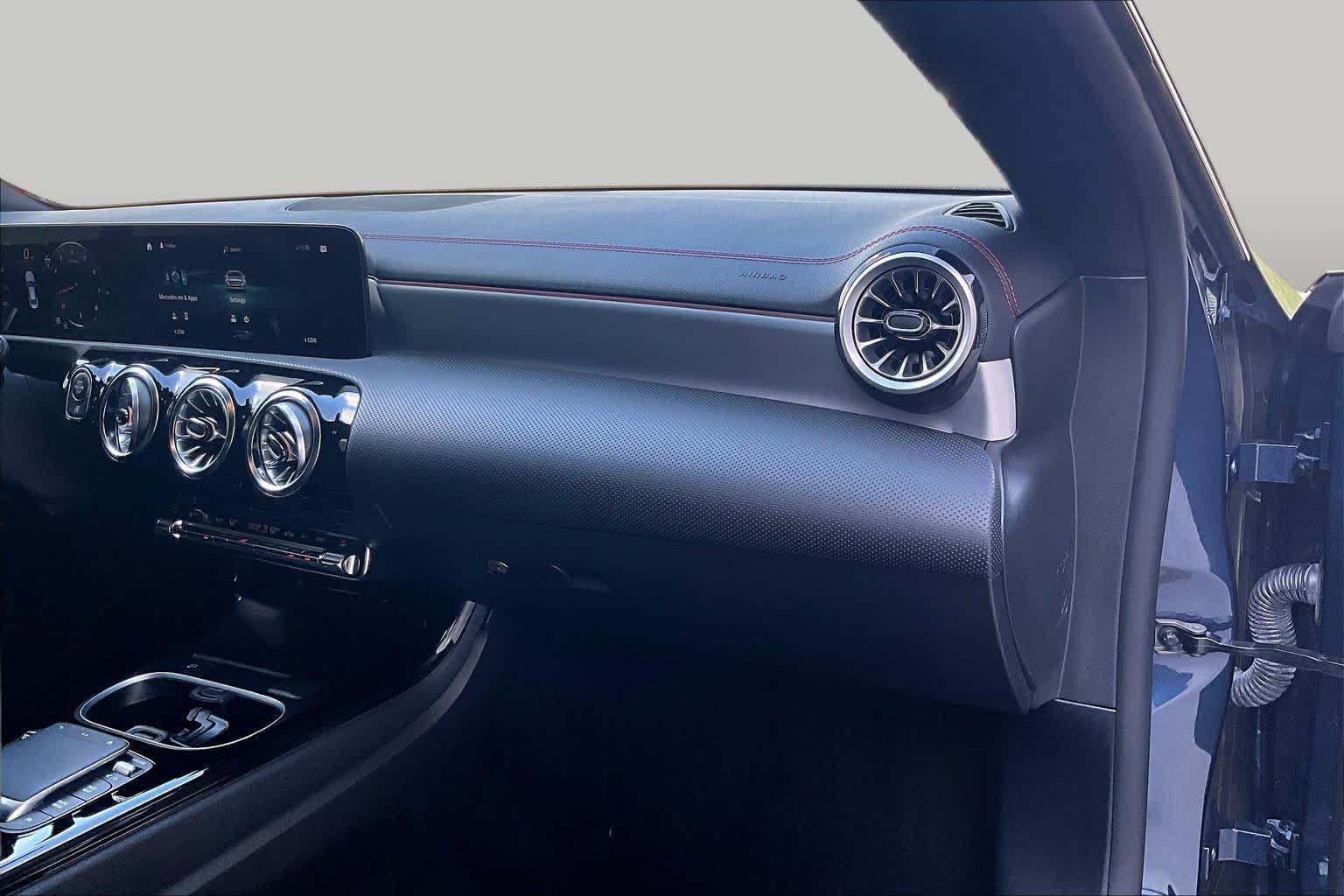 Certified 2023 Mercedes-Benz CLA 250 image 17