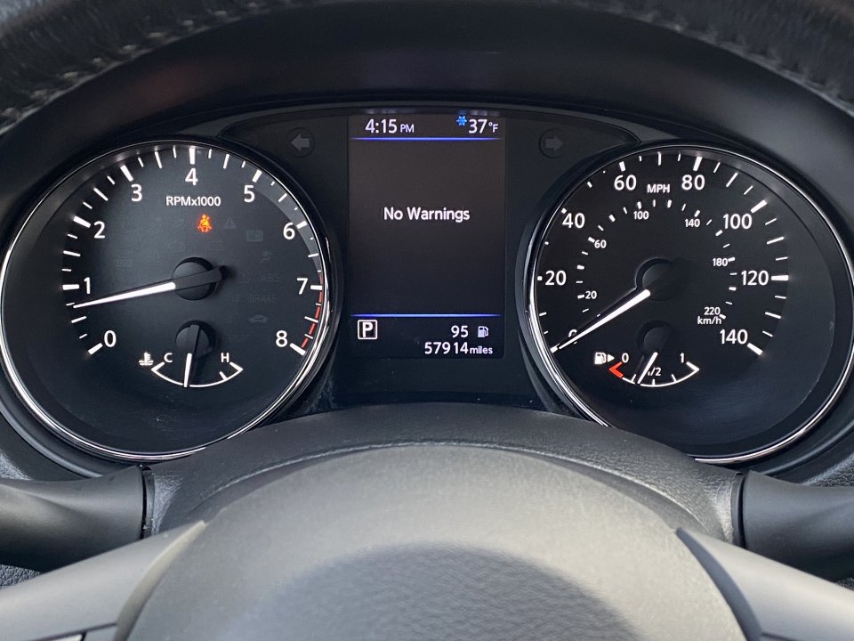 Used 2018 Nissan Rogue SL FWD image 12