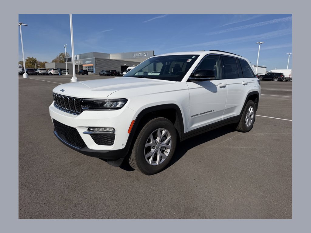 Used 2022 Jeep Grand Cherokee Limited w/ Luxury Tech Group II AWD/4WD image 1