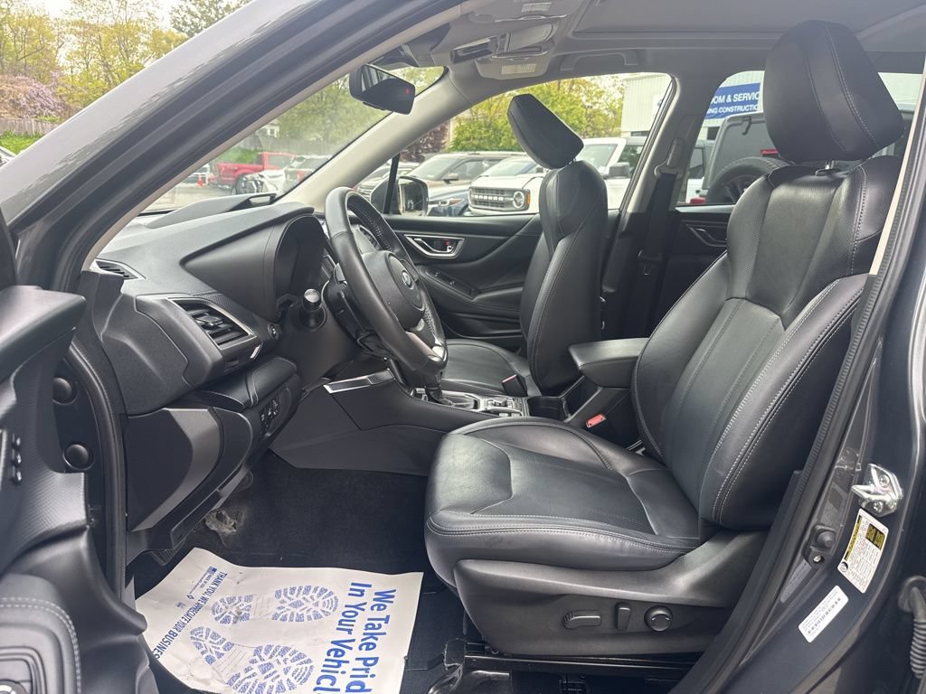 Used 2023 Subaru Forester Touring AWD/4WD image 22
