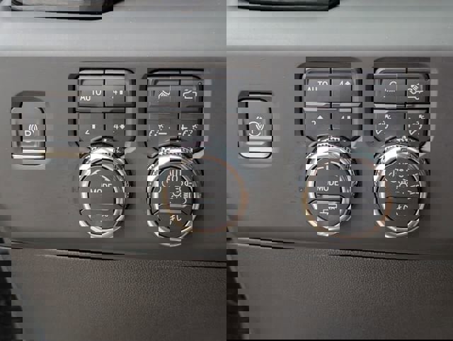 Used 2024 GMC Sierra 2500 Denali w/ Denali Reserve Package image 22