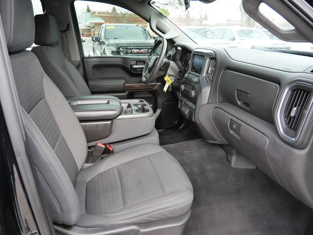 Used 2020 Chevrolet Silverado 1500 LT image 14