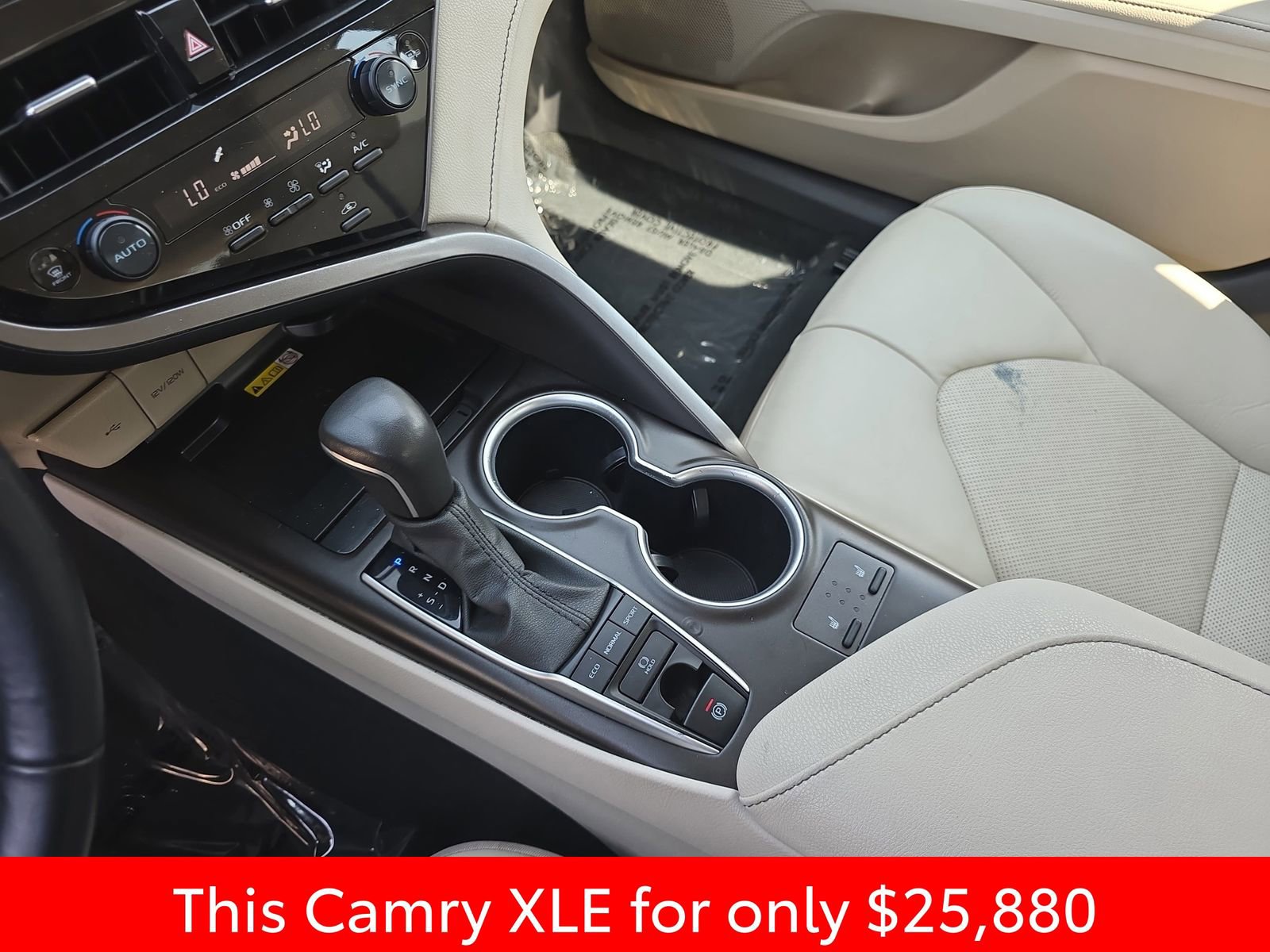 Used 2024 Toyota Camry XLE image 31