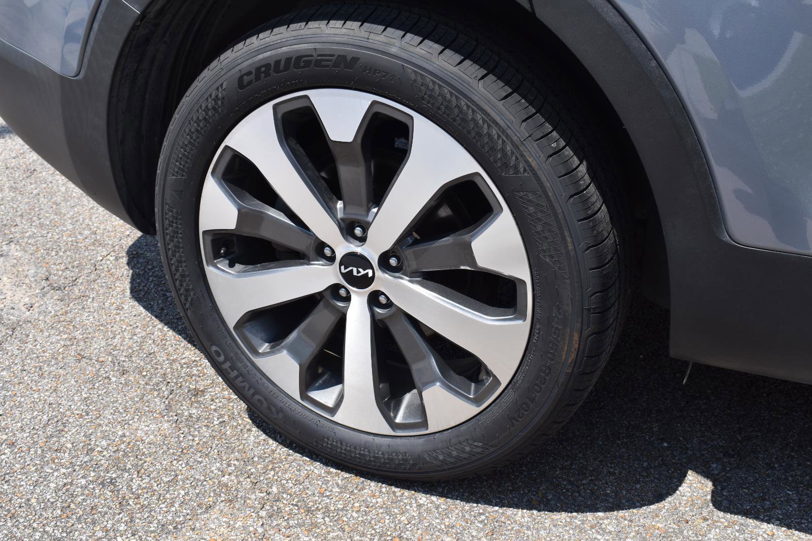 Used 2022 Kia Telluride S FWD image 13