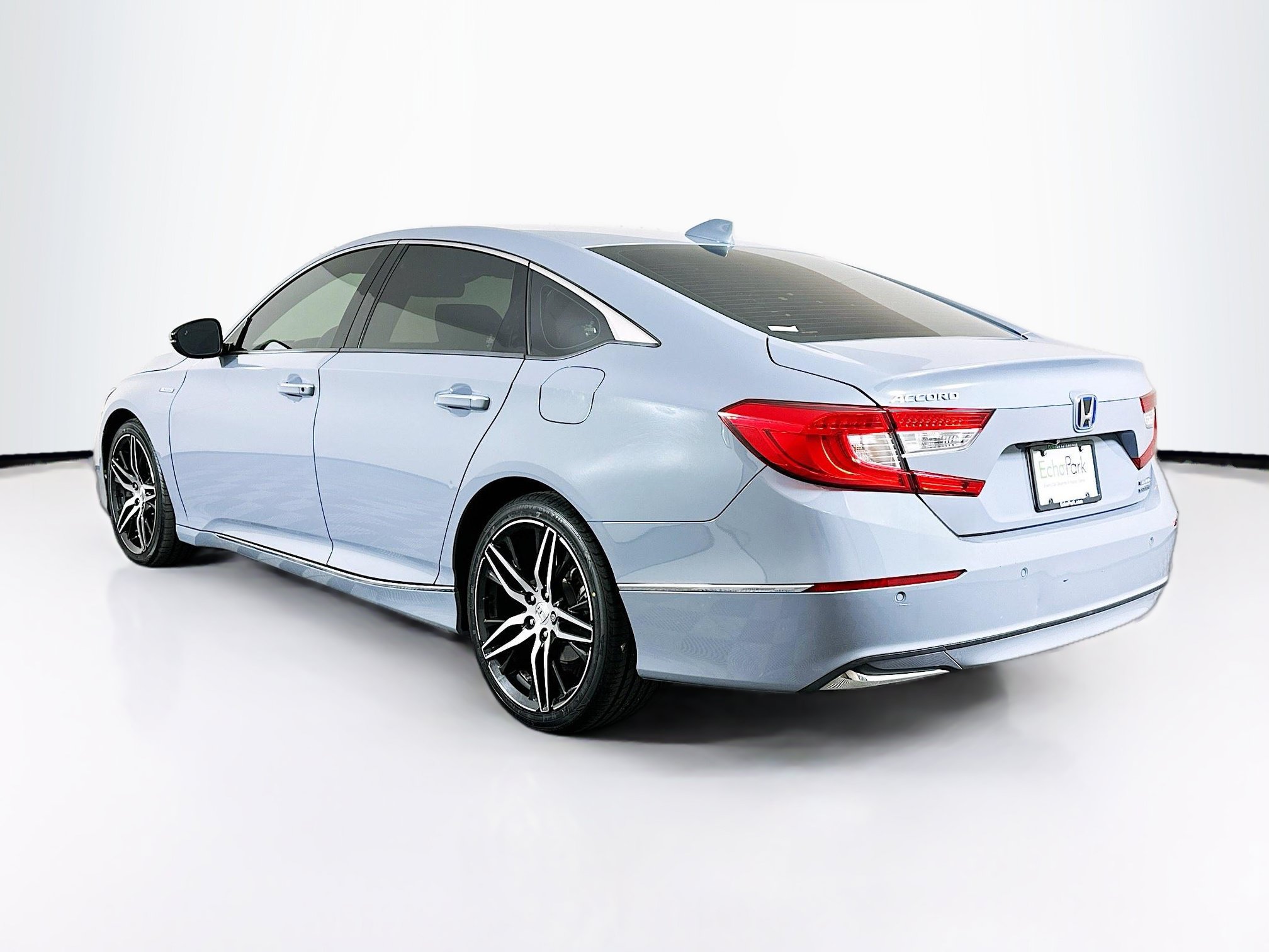 Used 2021 Honda Accord Touring image 5