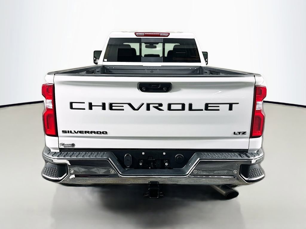 Used 2020 Chevrolet Silverado 2500 LTZ w/ LTZ Plus Package image 6