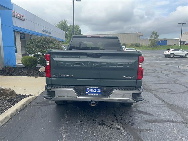 Used 2025 Chevrolet Silverado 1500 LT AWD/4WD image 5