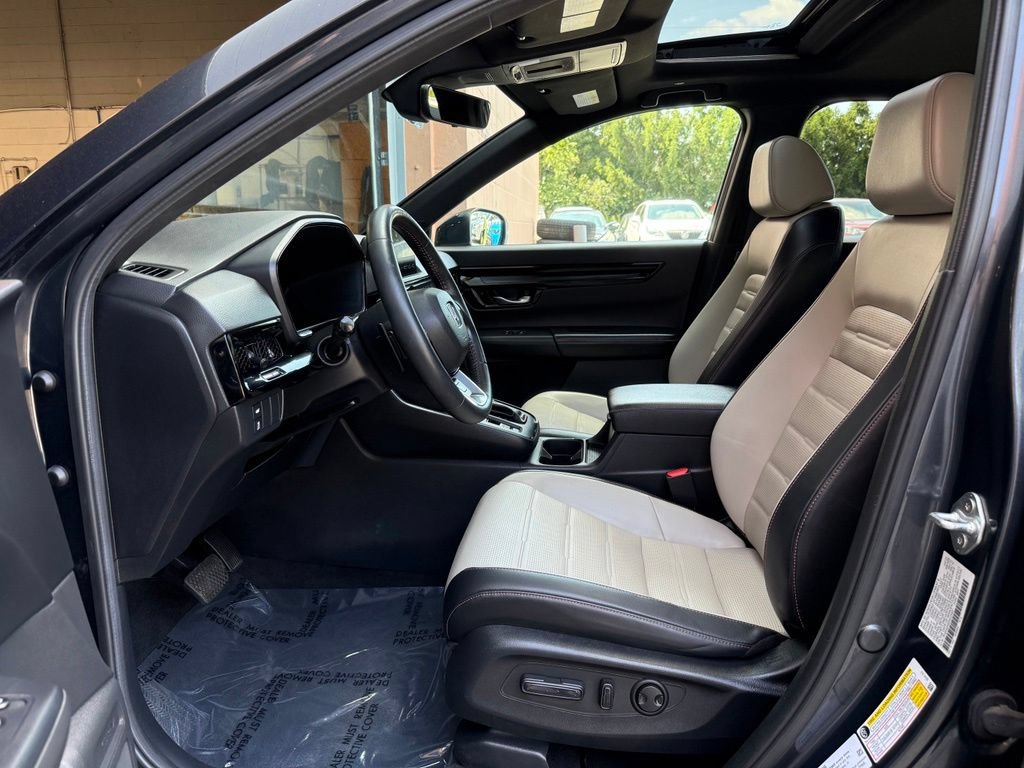 Used 2023 Honda CR-V Sport Touring image 10