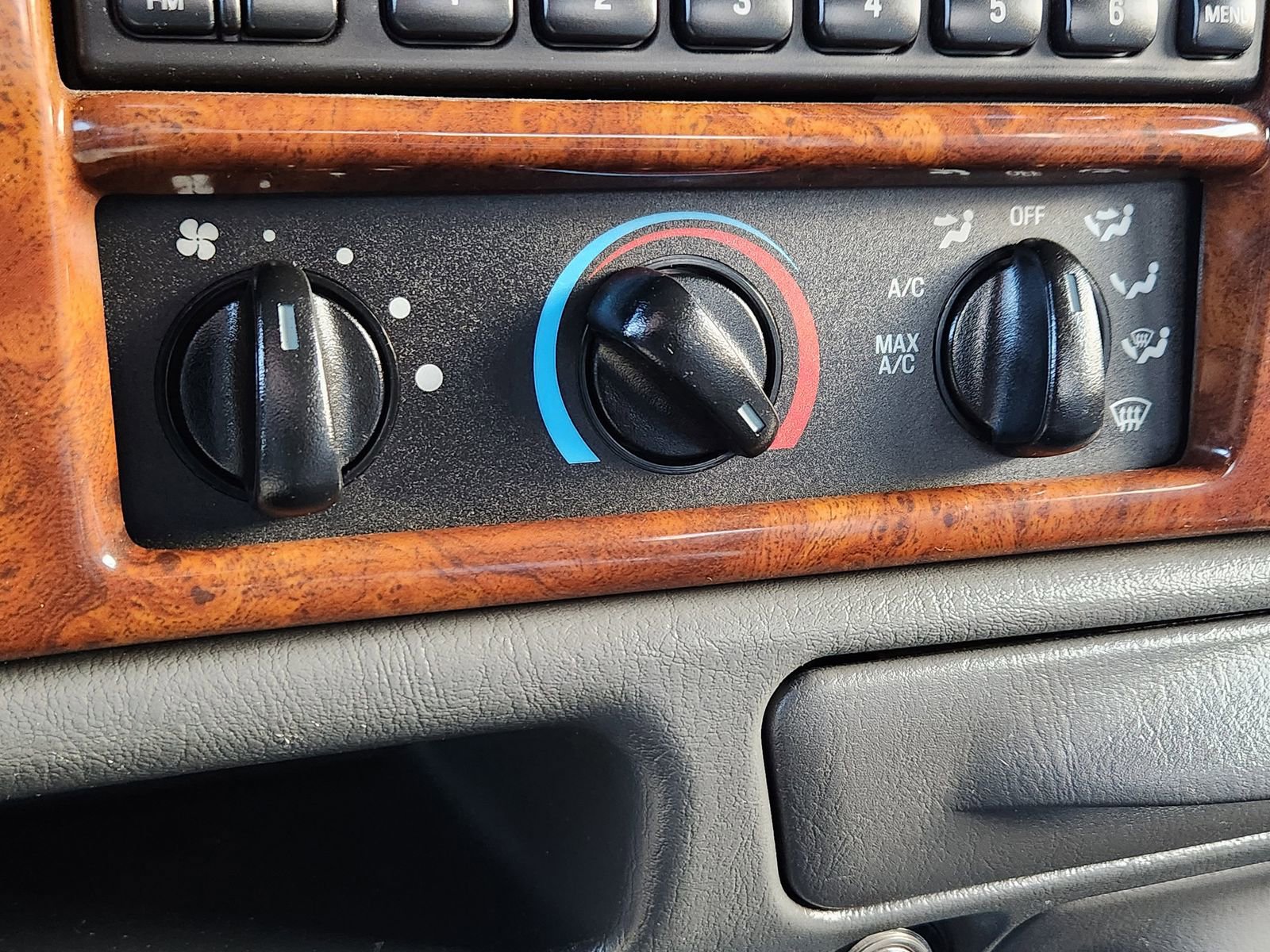 Used 2003 Ford F350 Lariat image 20