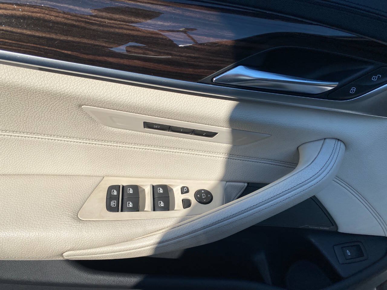 Used 2017 BMW 540i xDrive AWD/4WD image 13