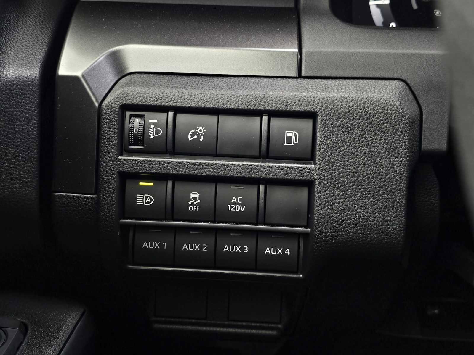 Certified 2025 Toyota 4Runner TRD Off-Road image 30