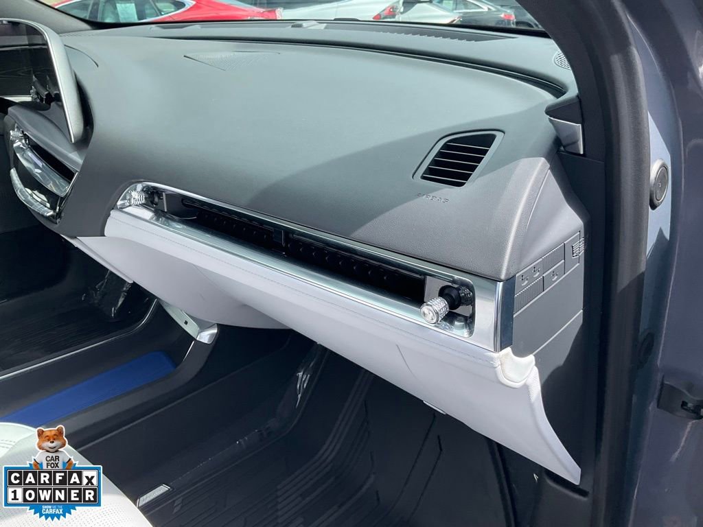 Used 2024 Cadillac Lyriq Sport AWD/4WD image 64
