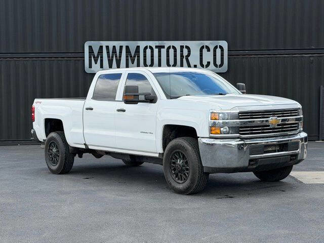 Used 2018 Chevrolet Silverado 2500 W/T w/ WT Fleet Convenience Package AWD/4WD image 2