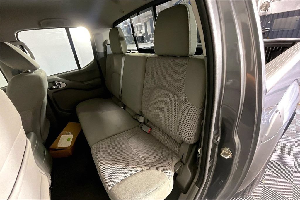 Used 2019 Nissan Frontier SV AWD/4WD image 30