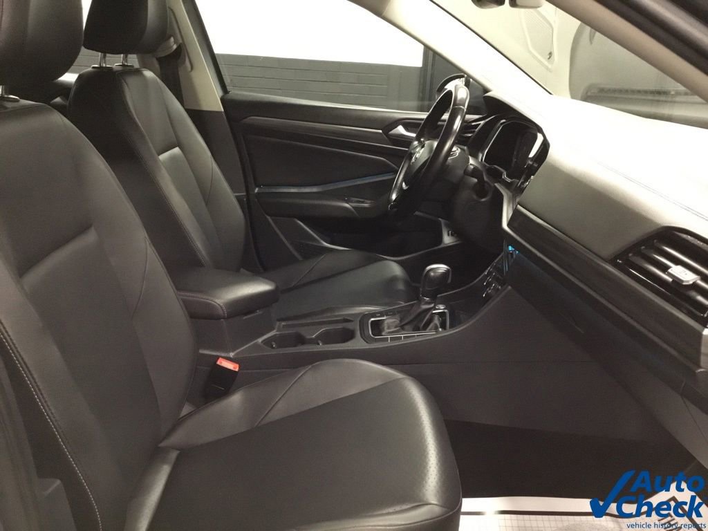 Used 2019 Volkswagen Jetta SEL image 35