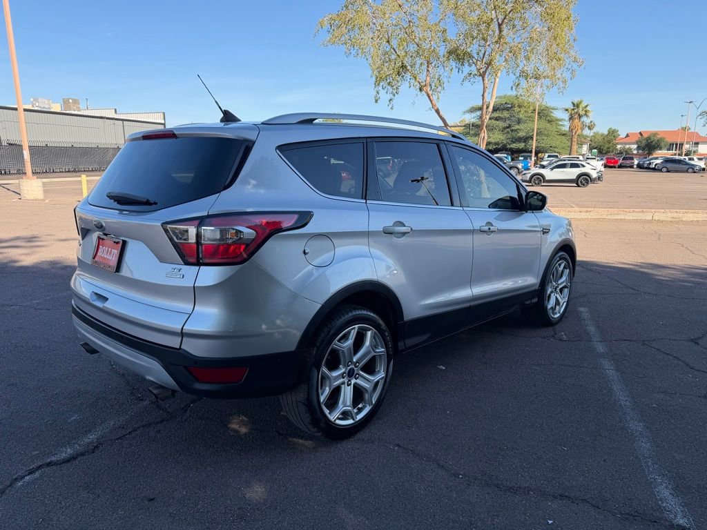 Used 2018 Ford Escape Titanium image 9