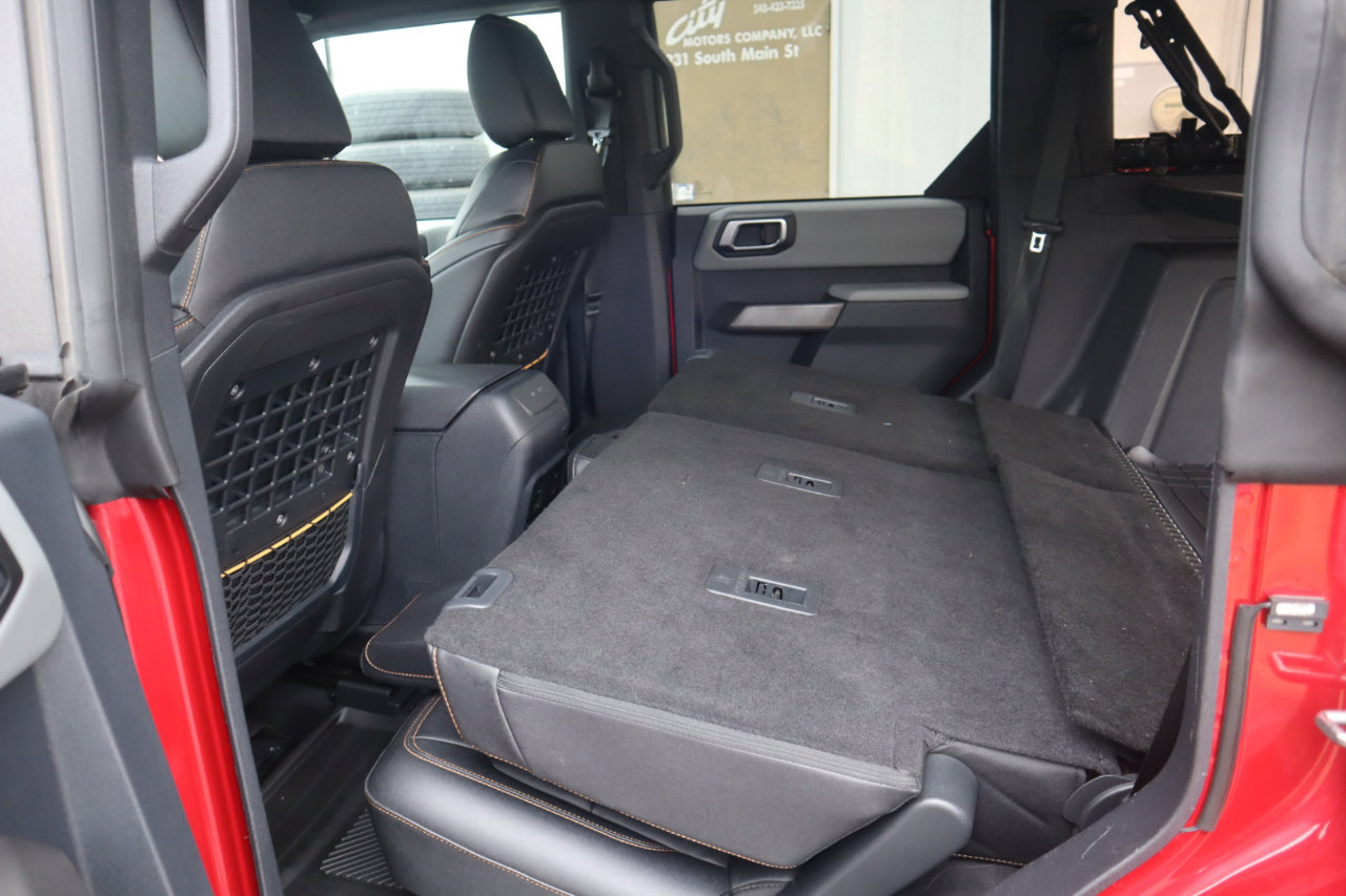 Used 2021 Ford Bronco Badlands image 51