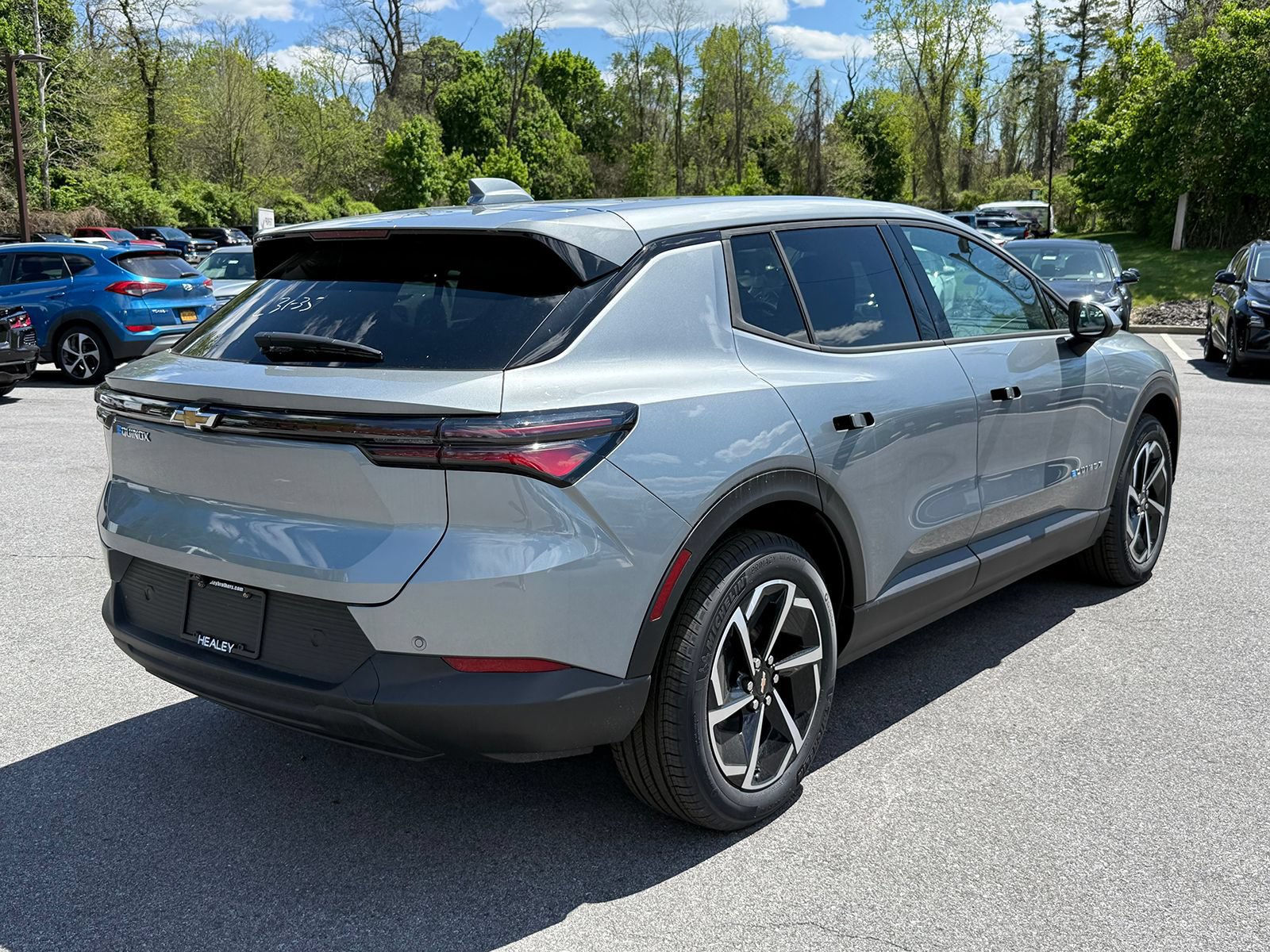 New 2026 Chevrolet Equinox EV LT FWD image 10