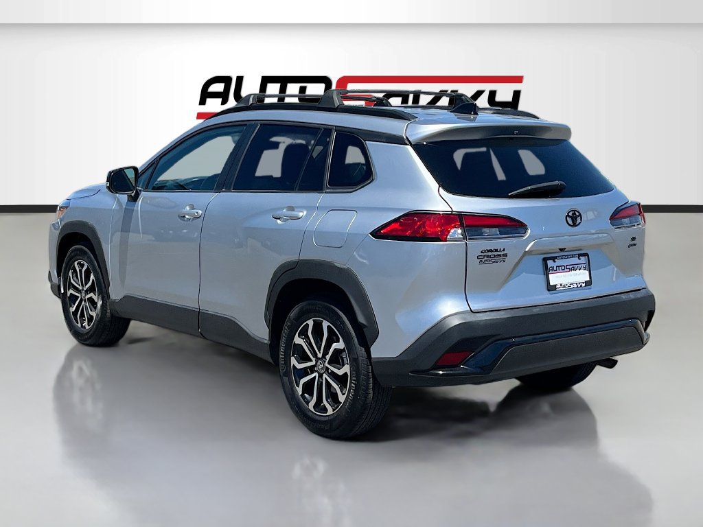 Used 2025 Toyota Corolla Cross AWD Hybrid image 5