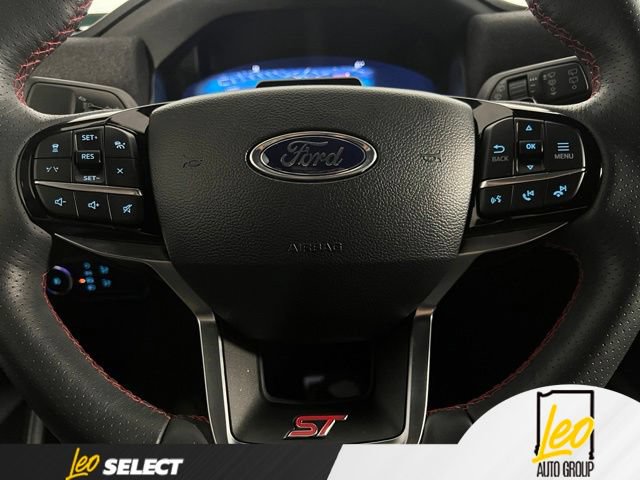 Used 2025 Ford Explorer ST AWD/4WD image 10