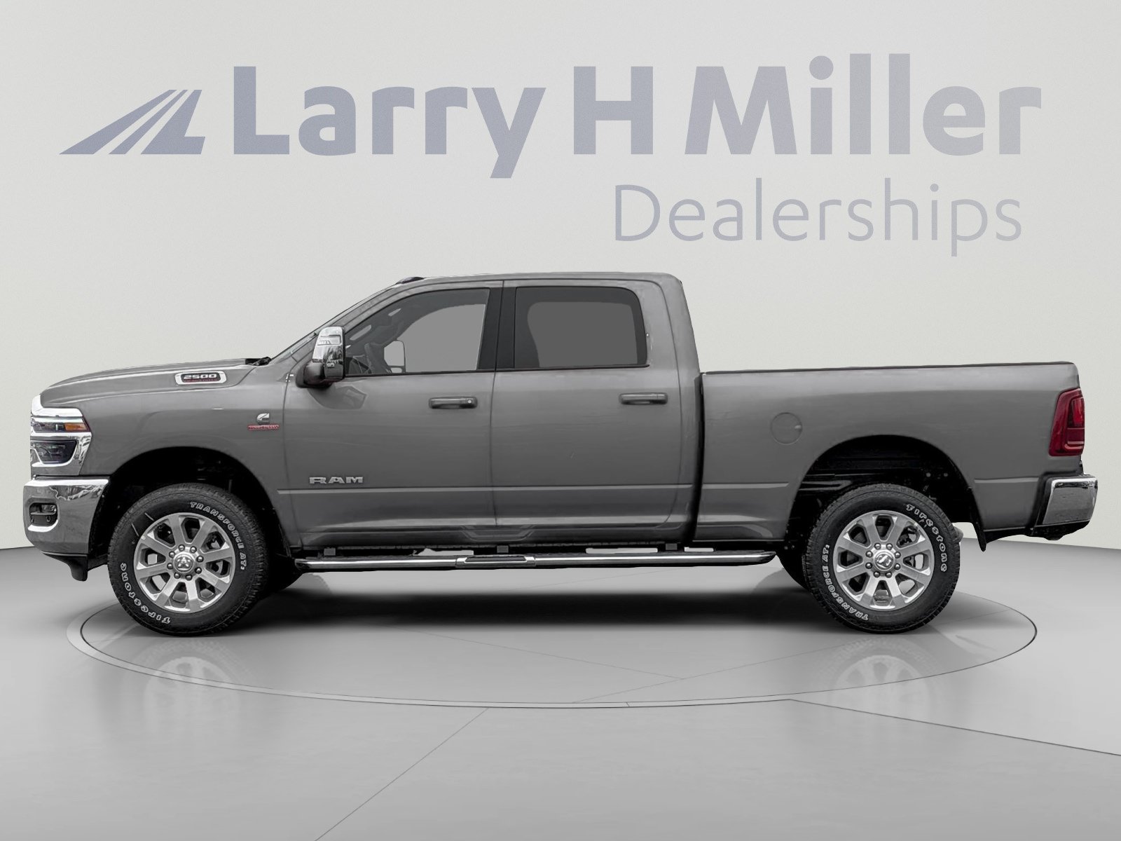 New 2026 RAM 2500 Laramie w/ Night Edition AWD/4WD image 2