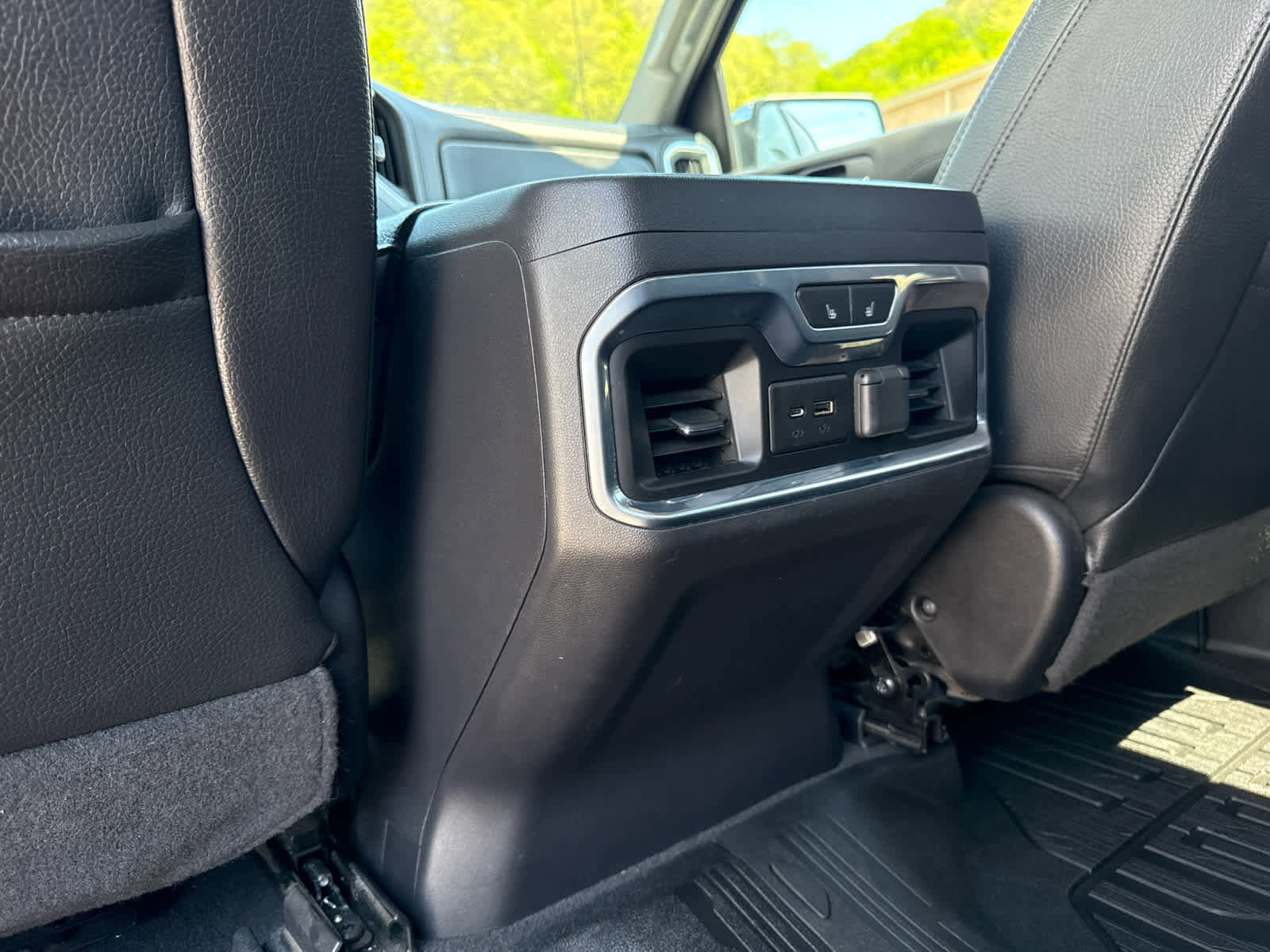 Used 2020 GMC Sierra 1500 Denali w/ Technology Package AWD/4WD image 25