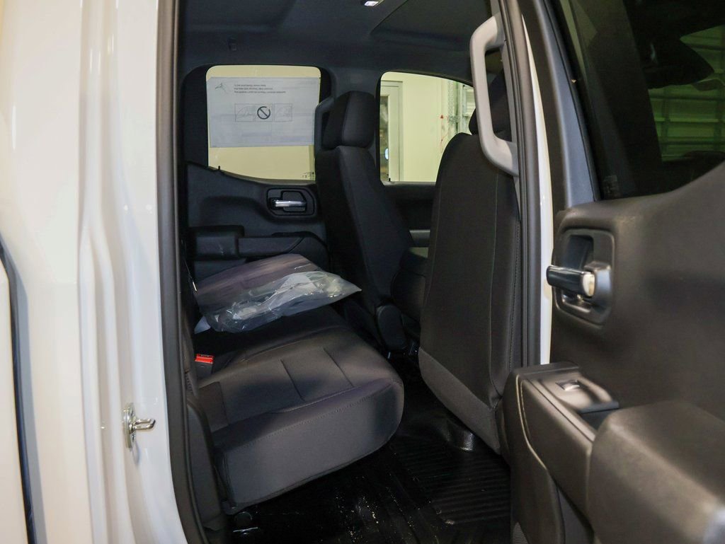 New 2026 GMC Sierra 1500 Pro w/ Convenience Package RWD image 24