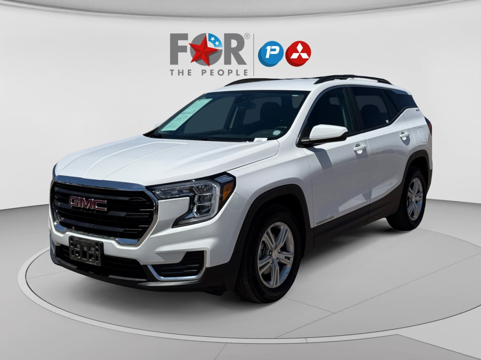 Used 2024 GMC Terrain SLE w/ Driver Convenience Package FWD image 1