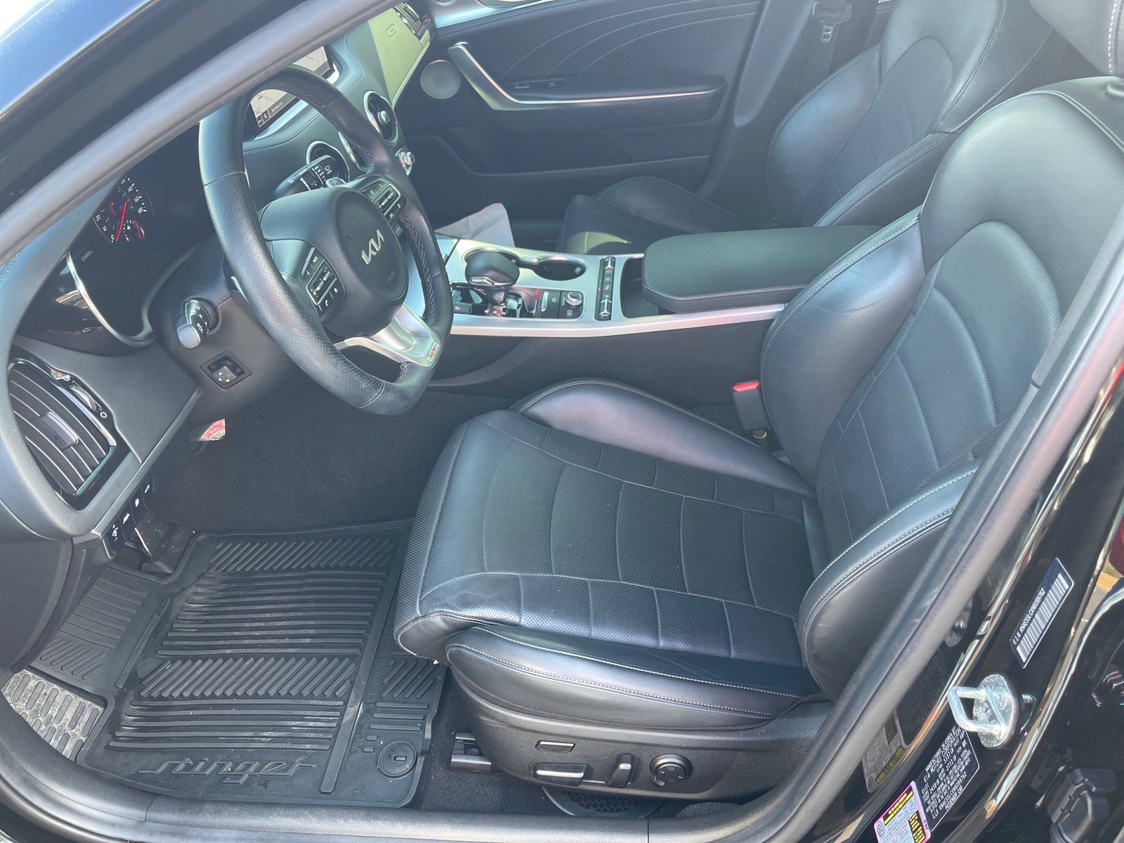 Used 2022 Kia Stinger GT2 image 10