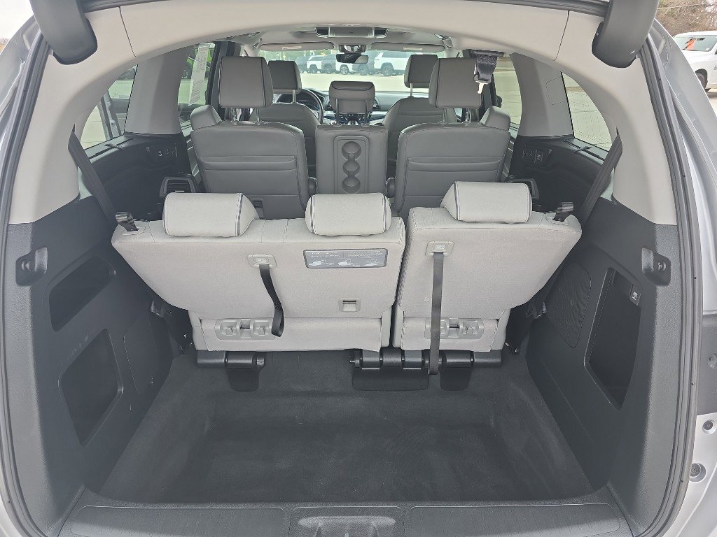 Used 2023 Honda Odyssey Elite image 17