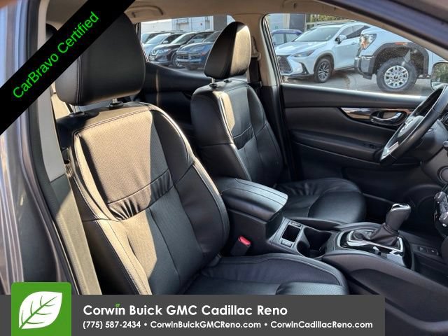 Used 2022 Nissan Rogue Sport SL AWD/4WD image 31